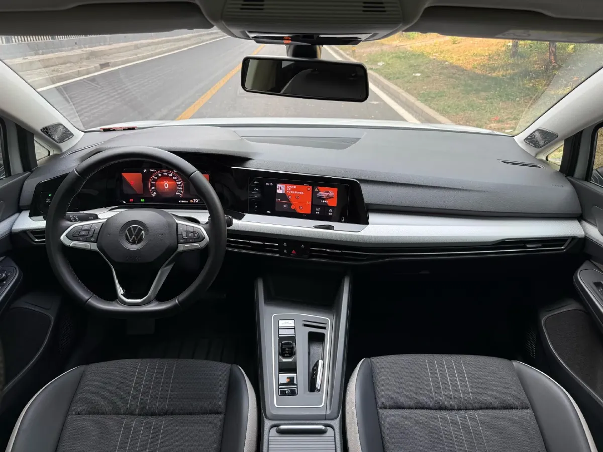 2021 Volkswagen Golf 1.4T 150HP L4 7DCT,autocango,china used car exporter,china ev exporter,chinese used car exporter,chinese used ev exporter