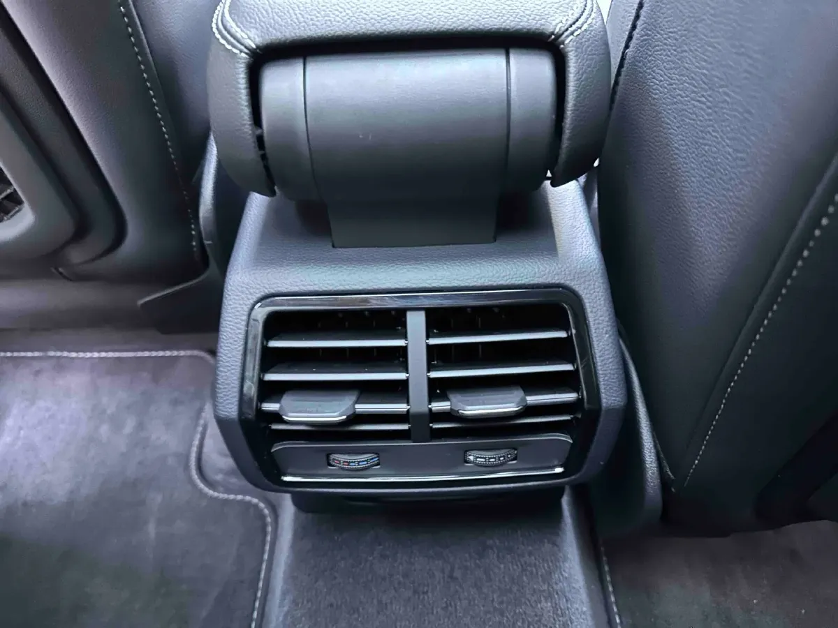2022 Audi Q3 1.4T 150HP L4 7DCT,autocango,china used car exporter,china ev exporter,chinese used car exporter,chinese used ev exporter