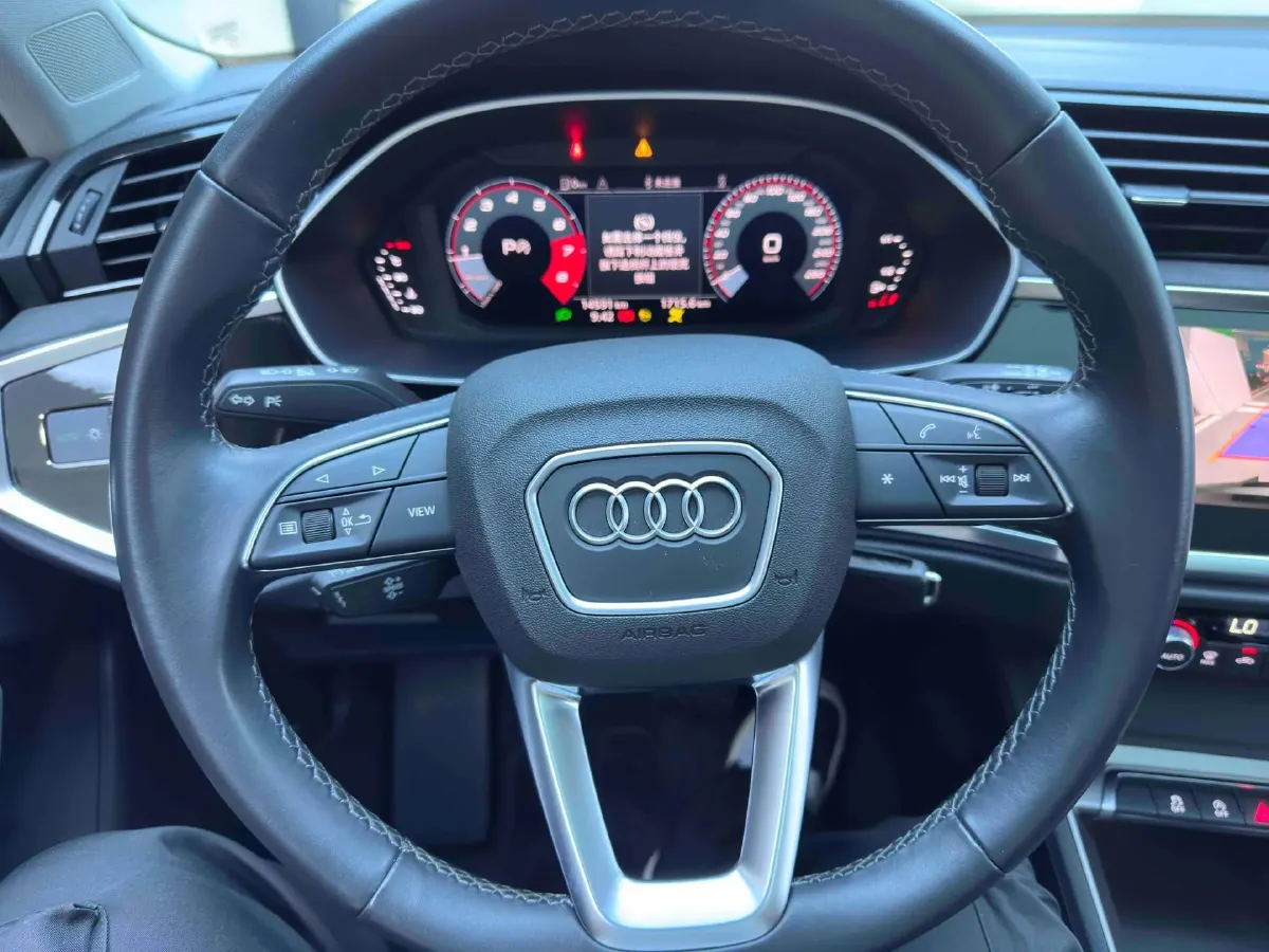 2022 Audi Q3 1.4T 150HP L4 7DCT,autocango,china used car exporter,china ev exporter,chinese used car exporter,chinese used ev exporter
