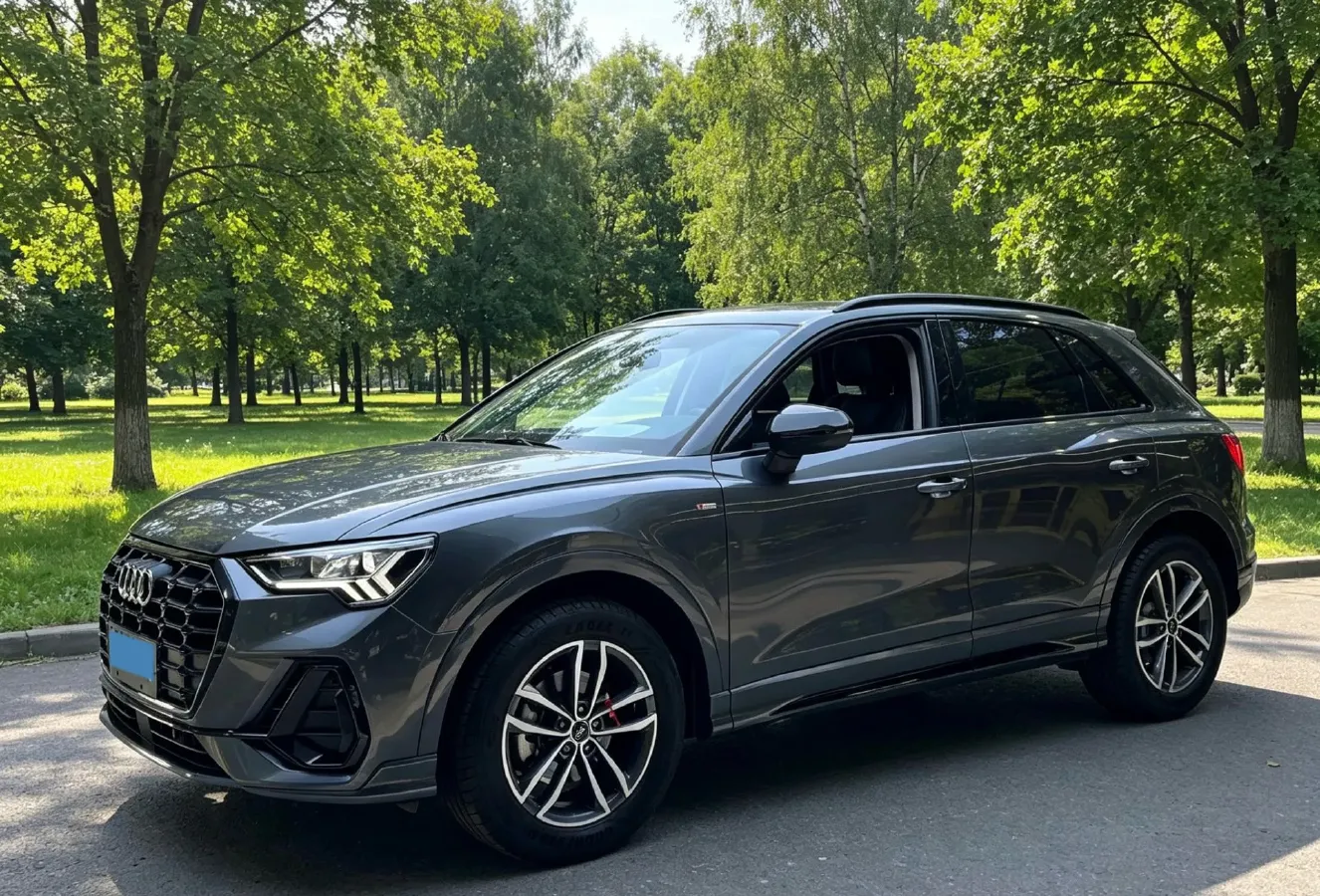2022 Audi Q3 1.4T 150HP L4 7DCT,autocango,china used car exporter,china ev exporter,chinese used car exporter,chinese used ev exporter