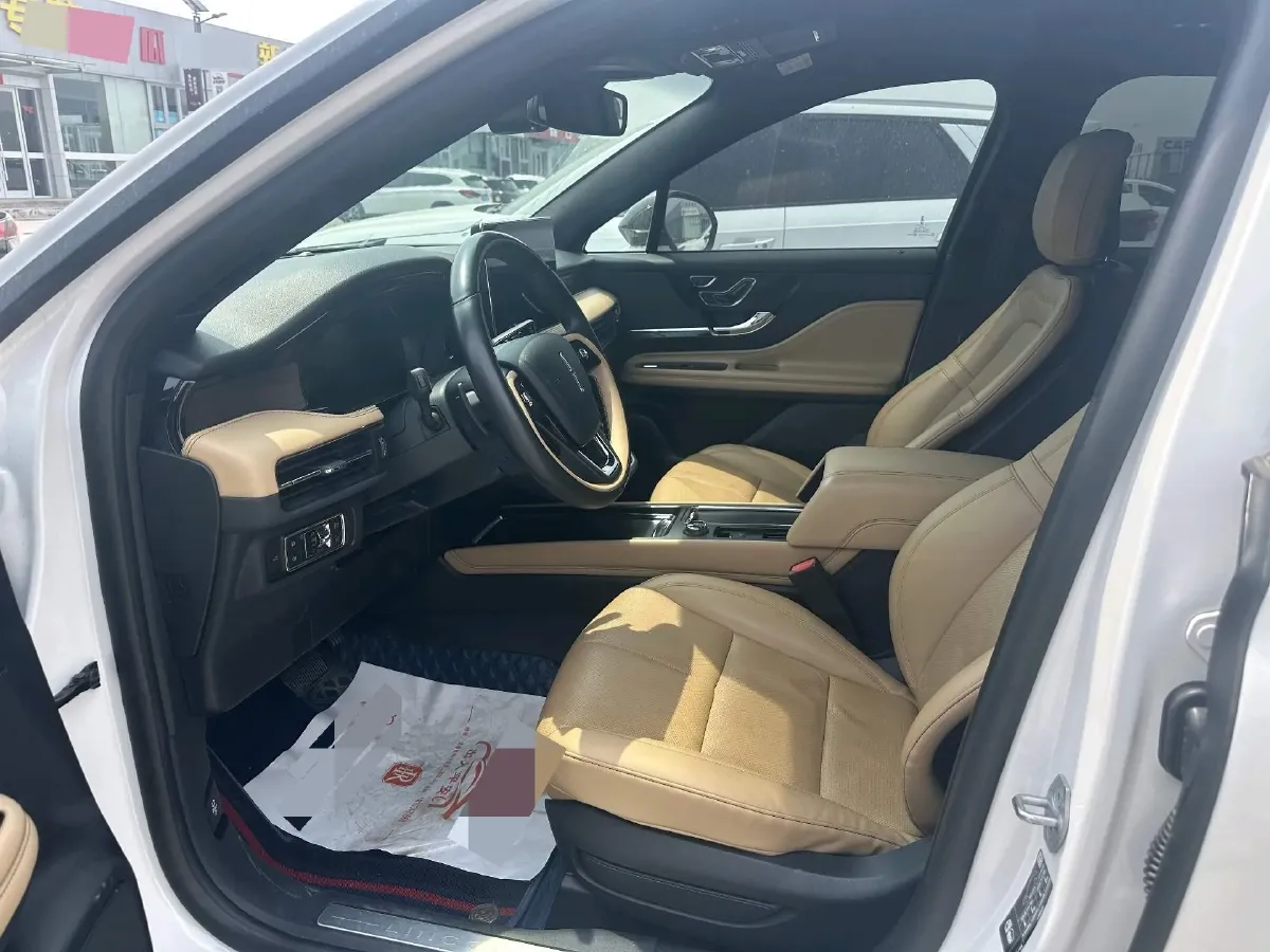 2022 Lincoln Corsair 2.0T 245HP L4 8AT,autocango,china used car exporter,china ev exporter,chinese used car exporter,chinese used ev exporter