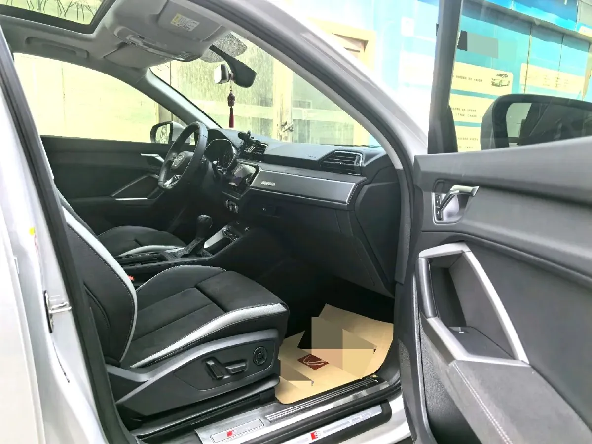 2023 Audi Q3 1.4T 150HP L4 7DCT,autocango,china used car exporter,china ev exporter,chinese used car exporter,chinese used ev exporter