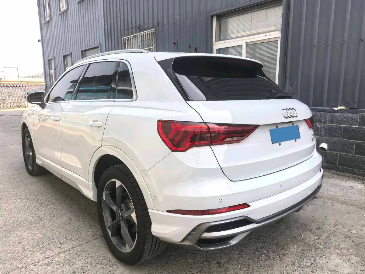 2023 Audi Q3 1.4T 150HP L4 7DCT,autocango,china used car exporter,china ev exporter,chinese used car exporter,chinese used ev exporter