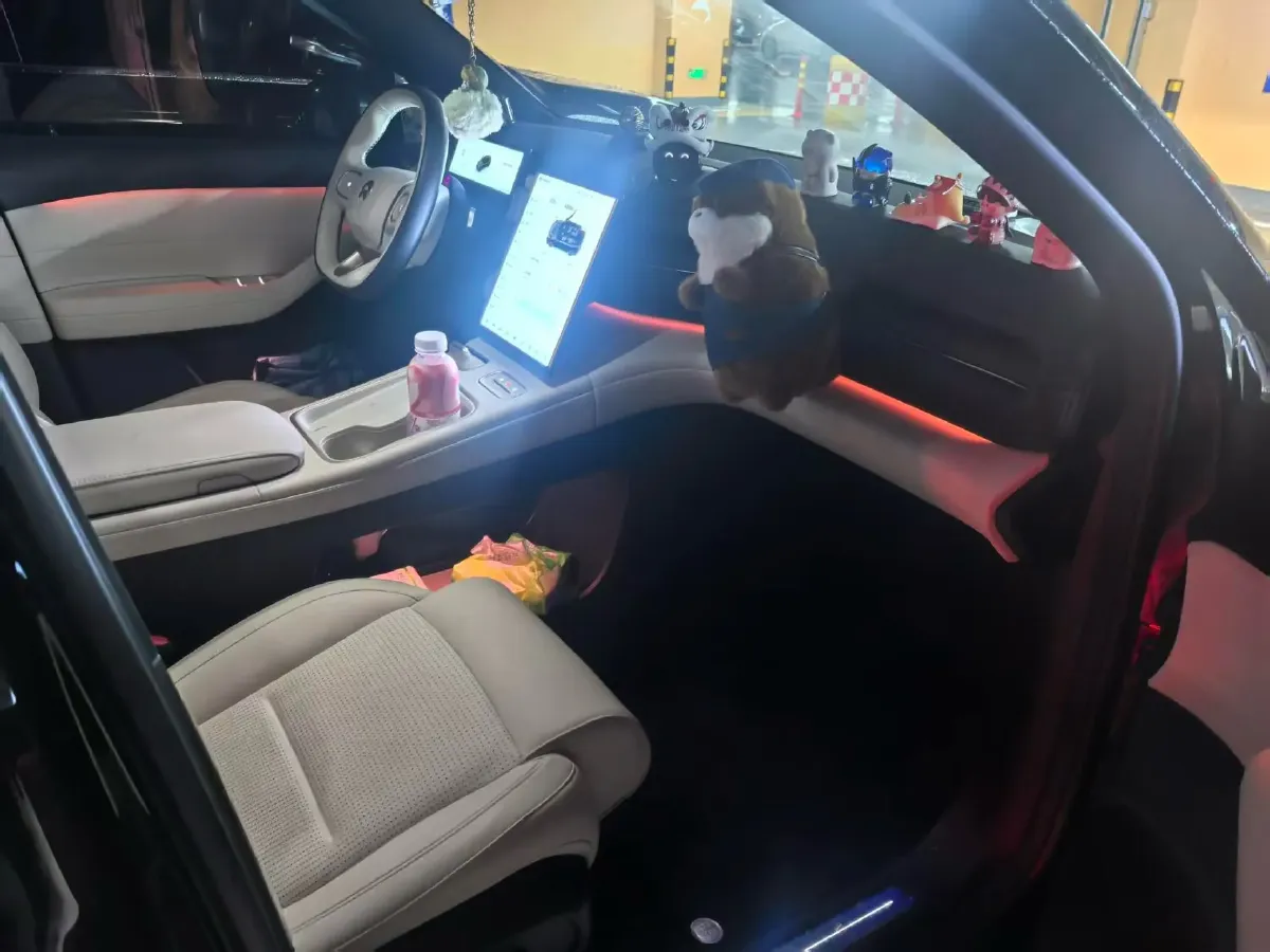 2023 NIO ES6 BEV 75KWH,autocango,china used car exporter,china ev exporter,chinese used car exporter,chinese used ev exporter