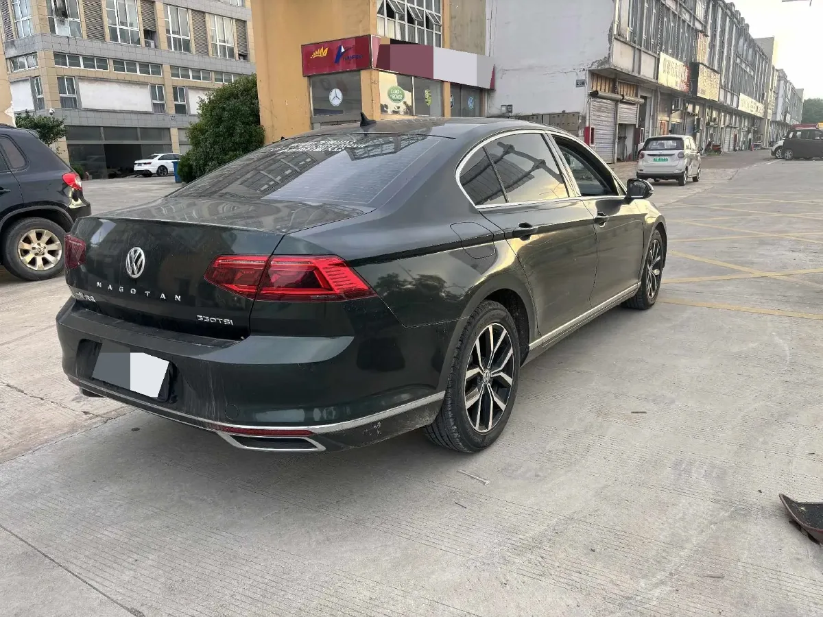 2020 Volkswagen Magotan 2.0T 186HP L4 7DCT,autocango,china used car exporter,china ev exporter,chinese used car exporter,chinese used ev exporter