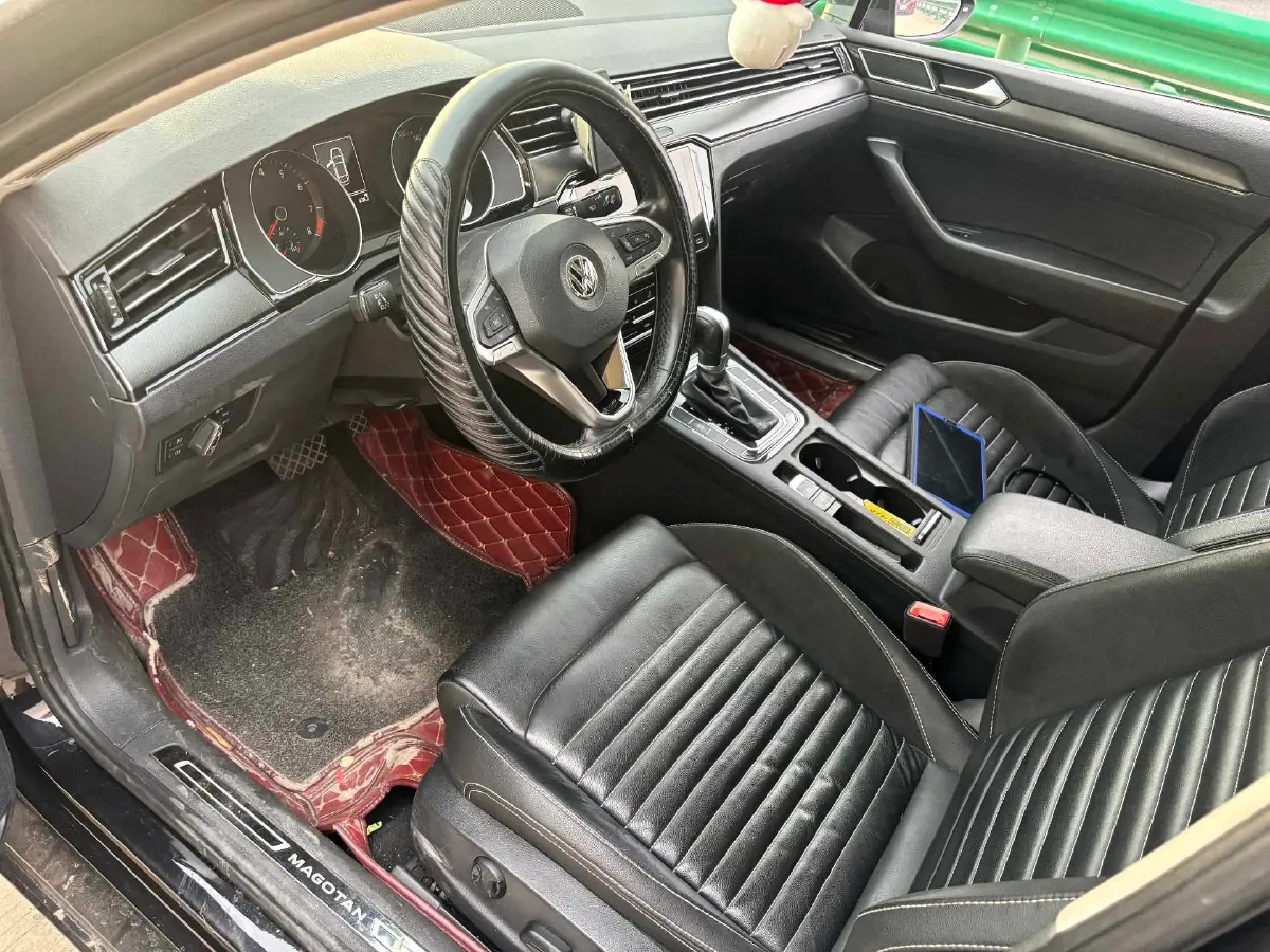 2020 Volkswagen Magotan 2.0T 186HP L4 7DCT,autocango,china used car exporter,china ev exporter,chinese used car exporter,chinese used ev exporter
