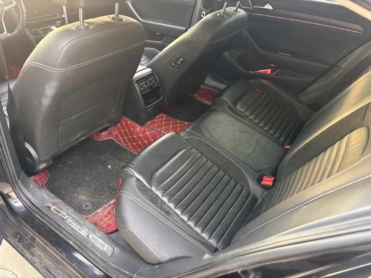 2020 Volkswagen Magotan 2.0T 186HP L4 7DCT,autocango,china used car exporter,china ev exporter,chinese used car exporter,chinese used ev exporter