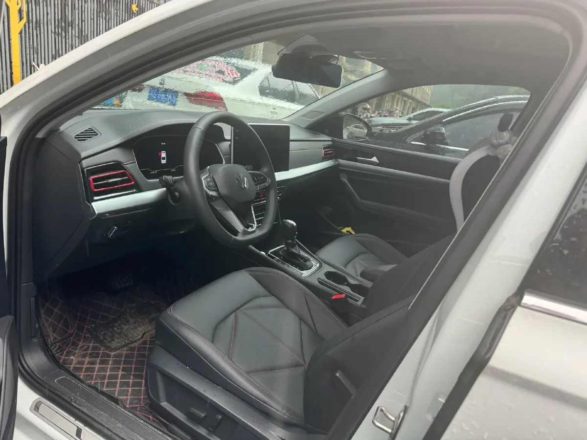 2024 Volkswagen Lavida 1.5T 160HP L4 7DCT,autocango,china used car exporter,china ev exporter,chinese used car exporter,chinese used ev exporter