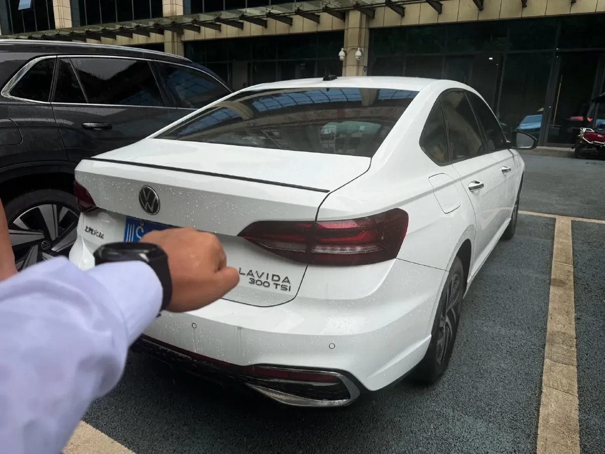 2024 Volkswagen Lavida 1.5T 160HP L4 7DCT,autocango,china used car exporter,china ev exporter,chinese used car exporter,chinese used ev exporter