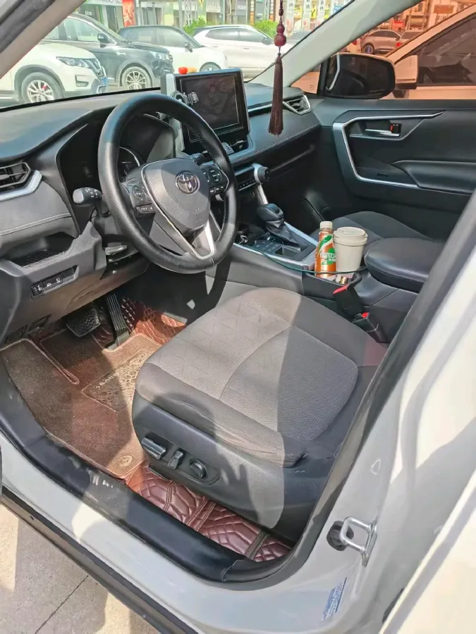 2020 Toyota RAV4 2.0L 171HP L4 CVT,autocango,china used car exporter,china ev exporter,chinese used car exporter,chinese used ev exporter