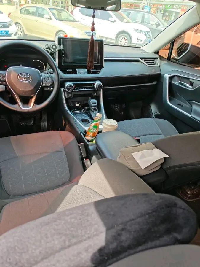 2020 Toyota RAV4 2.0L 171HP L4 CVT,autocango,china used car exporter,china ev exporter,chinese used car exporter,chinese used ev exporter