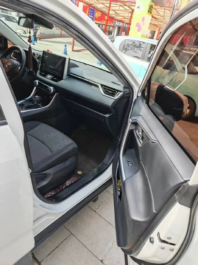 2020 Toyota RAV4 2.0L 171HP L4 CVT,autocango,china used car exporter,china ev exporter,chinese used car exporter,chinese used ev exporter