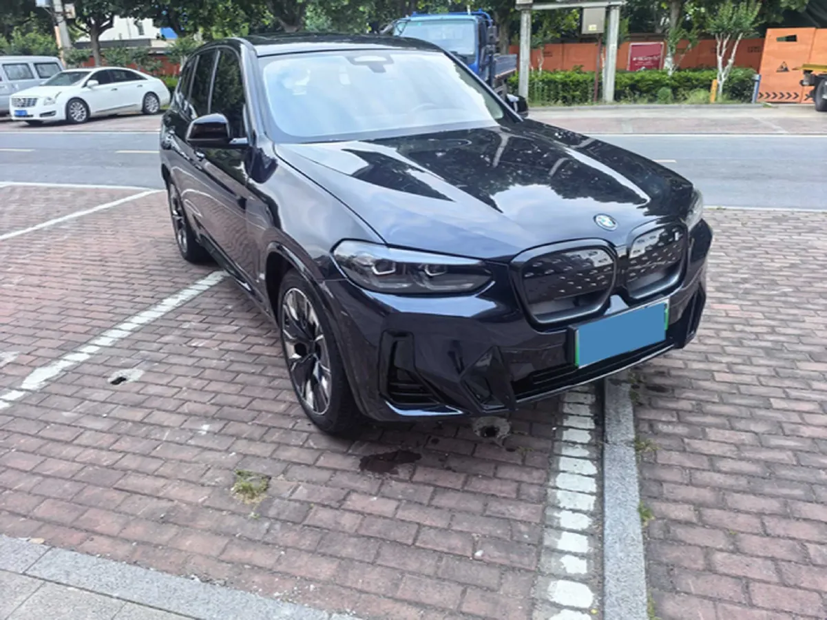 2022 BMW iX3 BEV 80KWH,autocango,china used car exporter,china ev exporter,chinese used car exporter,chinese used ev exporter