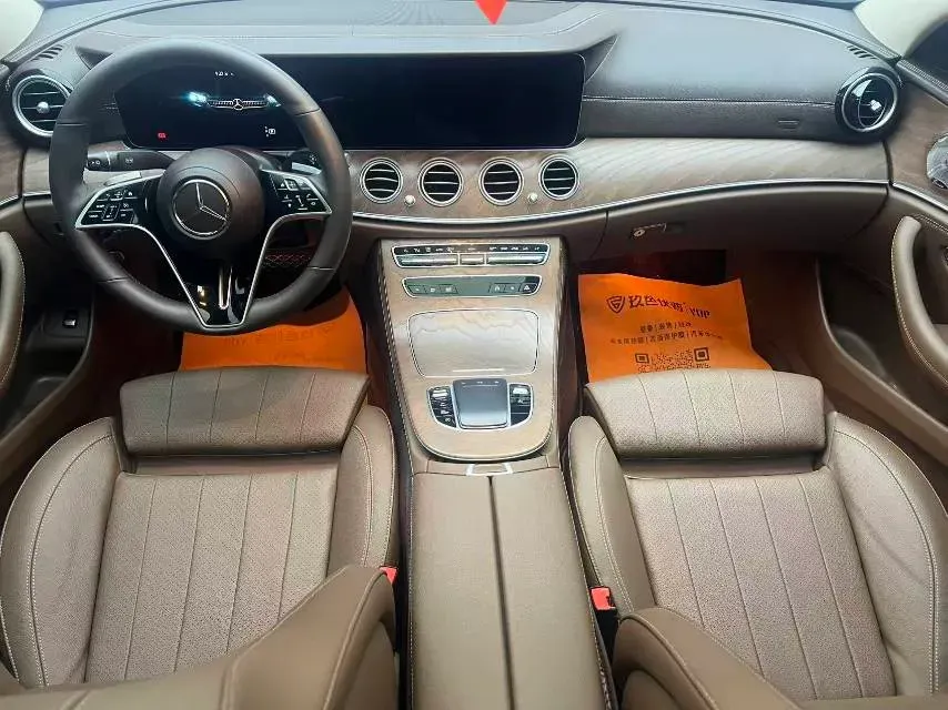 2022 Mercedes-Benz GLC Class 2.0T 258HP L4 9AT,autocango,china used car exporter,china ev exporter,chinese used car exporter,chinese used ev exporter