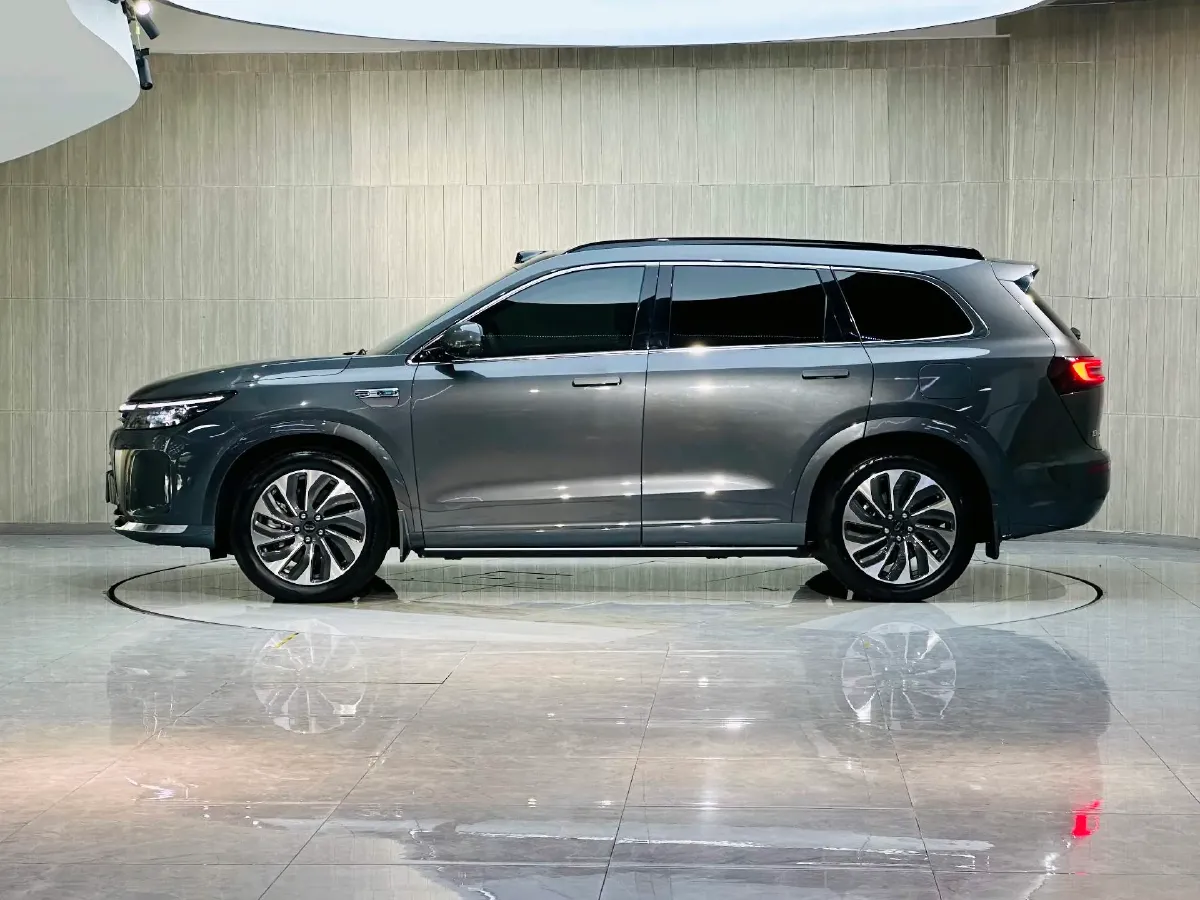 2024 AITO AITO M7 1.5T 152HP L4 REEV 40KWH,autocango,china used car exporter,china ev exporter,chinese used car exporter,chinese used ev exporter