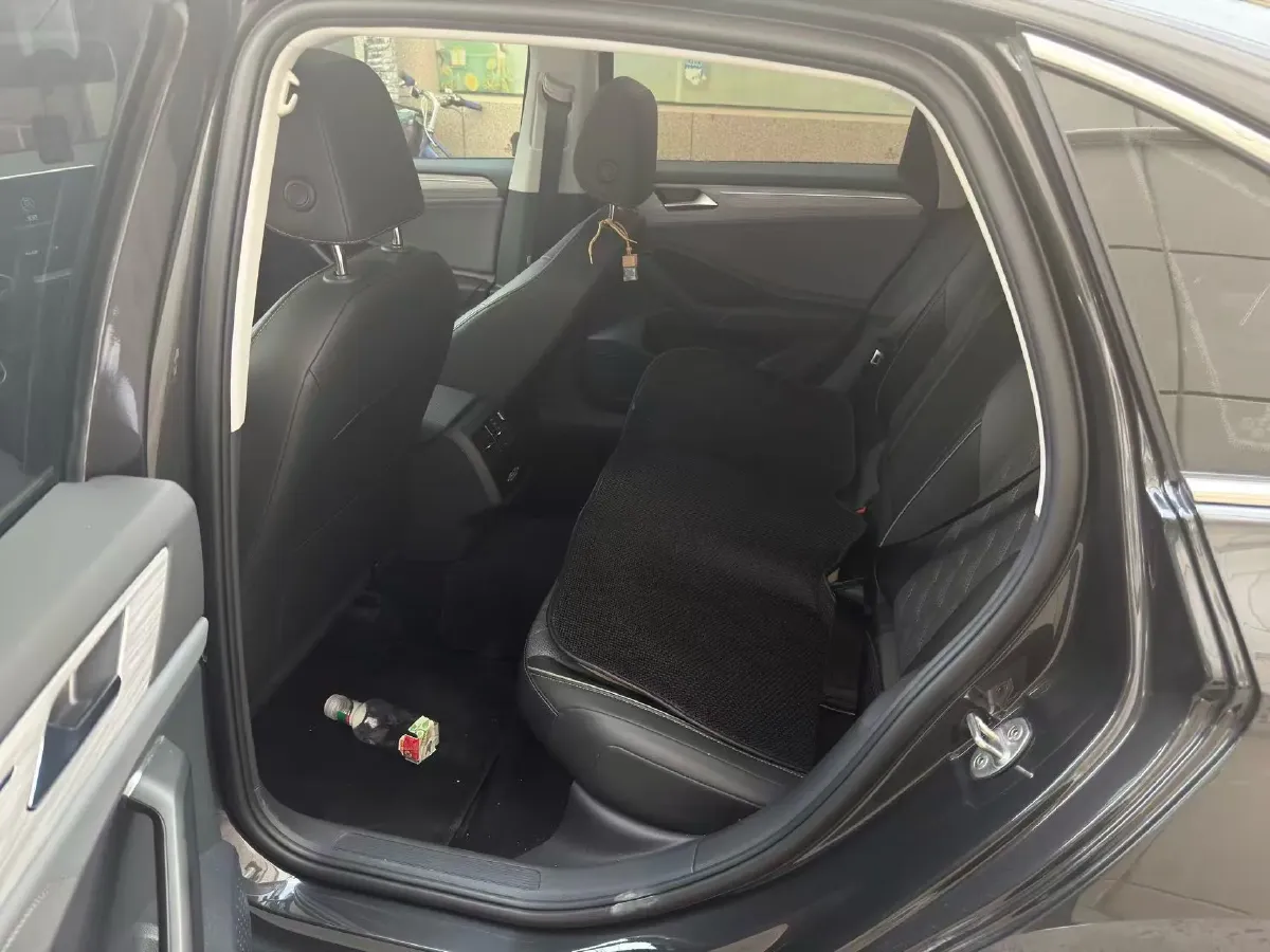 2023 Volkswagen Sagitar 1.5T 160HP L4 7DCT,autocango,china used car exporter,china ev exporter,chinese used car exporter,chinese used ev exporter
