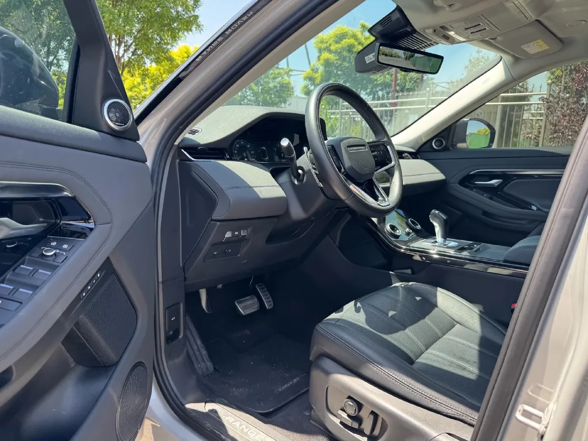 2023 Land Rover Range Rover Evoque 2.0T 249HP L4 9AT,autocango,china used car exporter,china ev exporter,chinese used car exporter,chinese used ev exporter