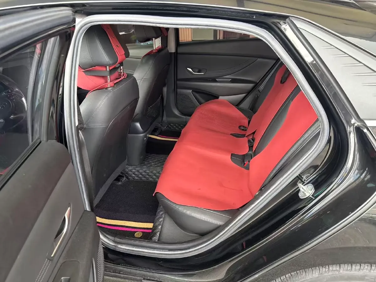 2021 Hyundai Elantra 1.5L 115HP L4 CVT,autocango,china used car exporter,china ev exporter,chinese used car exporter,chinese used ev exporter