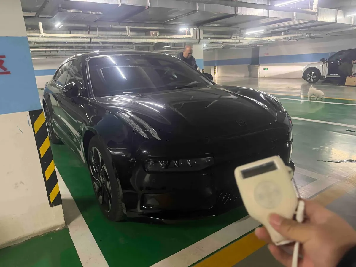 2023 Zeekr 001 BEV 100KWH,autocango,china used car exporter,china ev exporter,chinese used car exporter,chinese used ev exporter