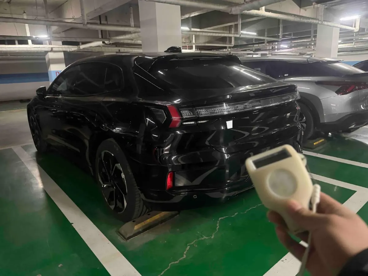 2023 Zeekr 001 BEV 100KWH,autocango,china used car exporter,china ev exporter,chinese used car exporter,chinese used ev exporter