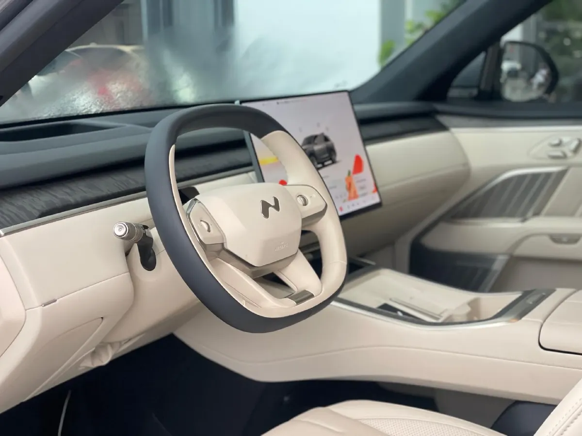 2025 ONVO L90 BEV,autocango,china used car exporter,china ev exporter,chinese used car exporter,chinese used ev exporter