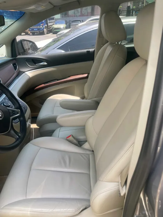 2018 Buick GL8 2.0T 260HP L4 6AT,autocango,china used car exporter,china ev exporter,chinese used car exporter,chinese used ev exporter