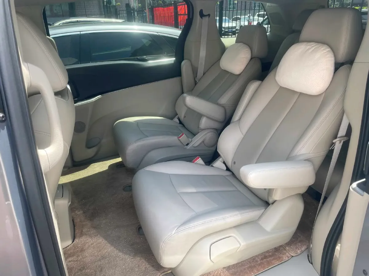 2018 Buick GL8 2.0T 260HP L4 6AT,autocango,china used car exporter,china ev exporter,chinese used car exporter,chinese used ev exporter