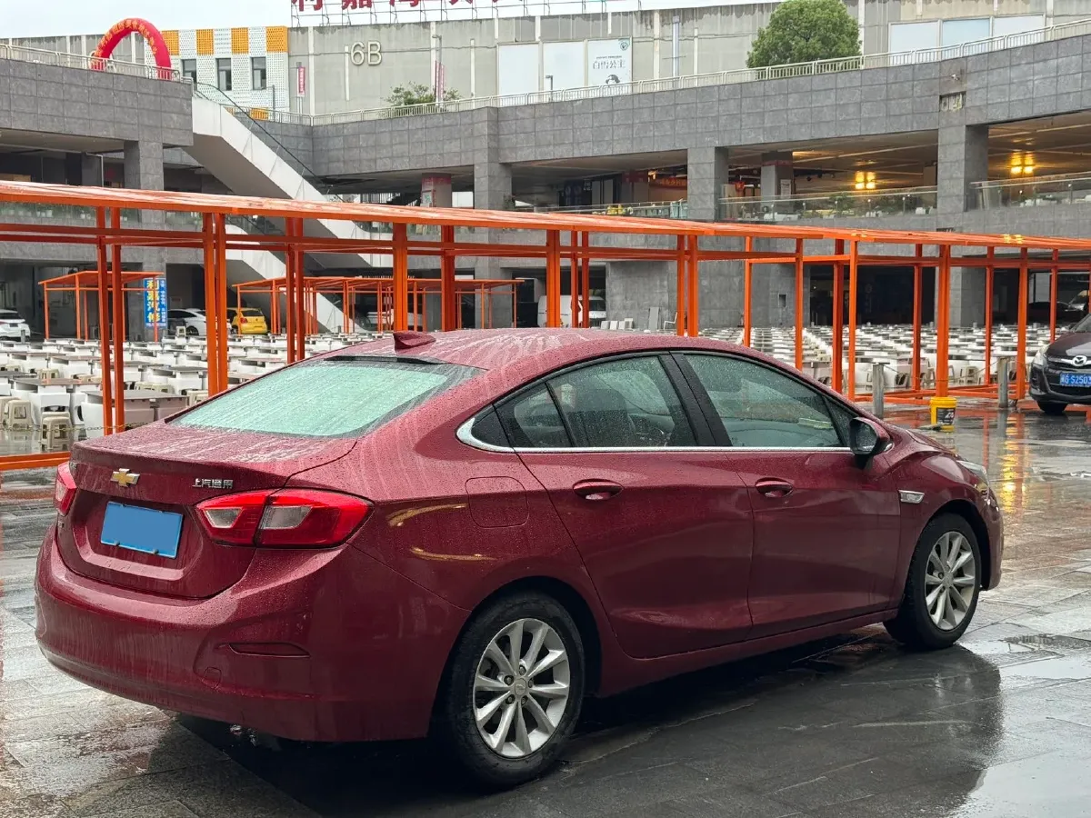 2018 Chevrolet Cruze 1.5L 114HP L4 6AT,autocango,china used car exporter,china ev exporter,chinese used car exporter,chinese used ev exporter