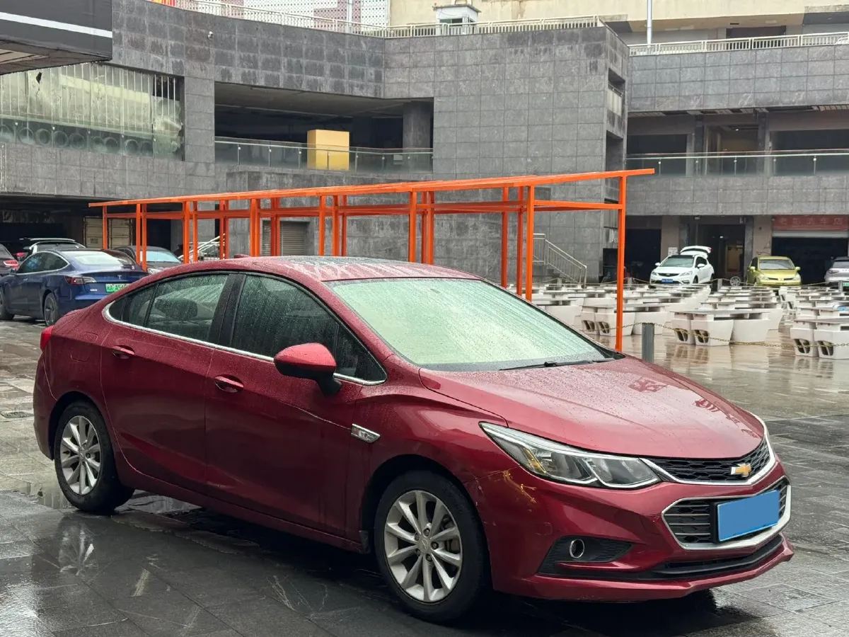 2018 Chevrolet Cruze 1.5L 114HP L4 6AT,autocango,china used car exporter,china ev exporter,chinese used car exporter,chinese used ev exporter