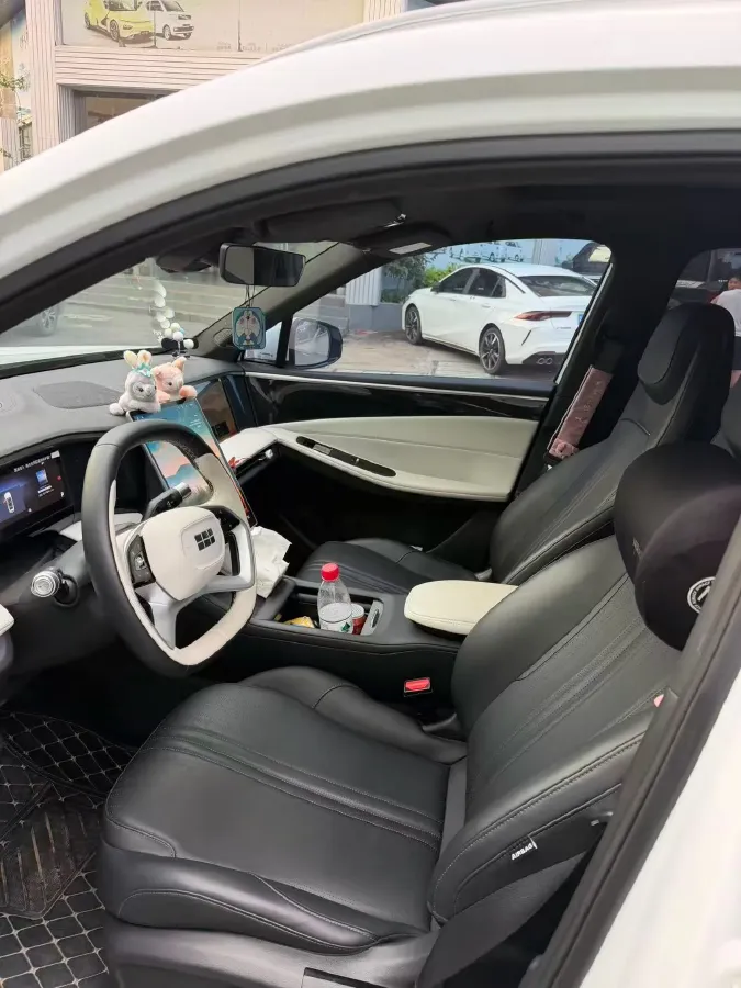 2024 Geely Galaxy L7 1.5T 163HP L4 3DHT PHEV 18.7KWH,autocango,china used car exporter,china ev exporter,chinese used car exporter,chinese used ev exporter