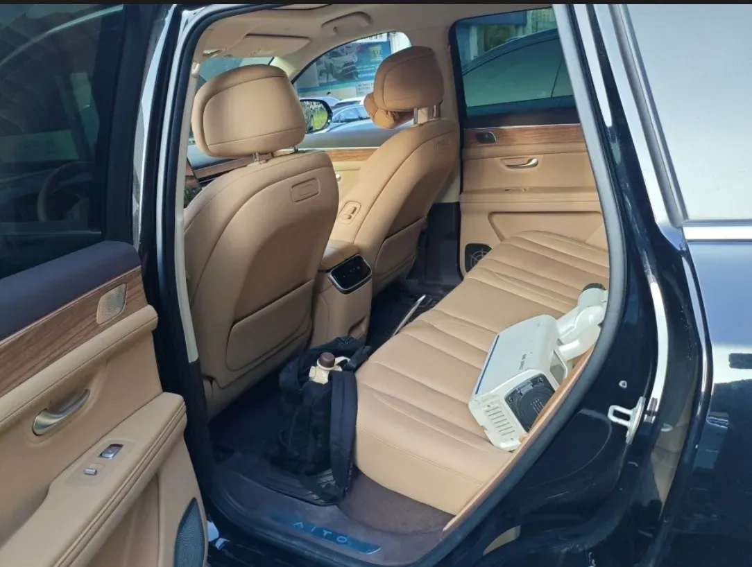 2024 AITO AITO M7 1.5T 152HP L4 REEV 40KWH,autocango,china used car exporter,china ev exporter,chinese used car exporter,chinese used ev exporter