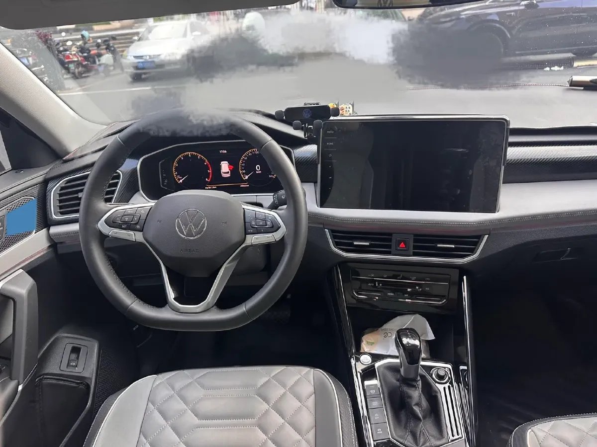 2024 Volkswagen Tayron 2.0T 186HP L4 7DCT,autocango,china used car exporter,china ev exporter,chinese used car exporter,chinese used ev exporter