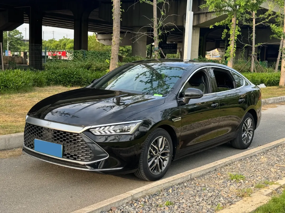 2021 Haval F7 1.5T 169HP L4 7DCT,autocango,china used car exporter,china ev exporter,chinese used car exporter,chinese used ev exporter