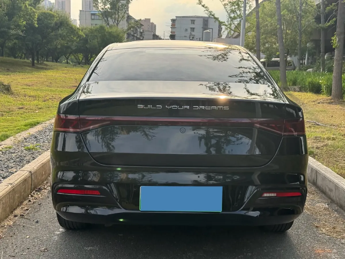 2021 Haval F7 1.5T 169HP L4 7DCT,autocango,china used car exporter,china ev exporter,chinese used car exporter,chinese used ev exporter