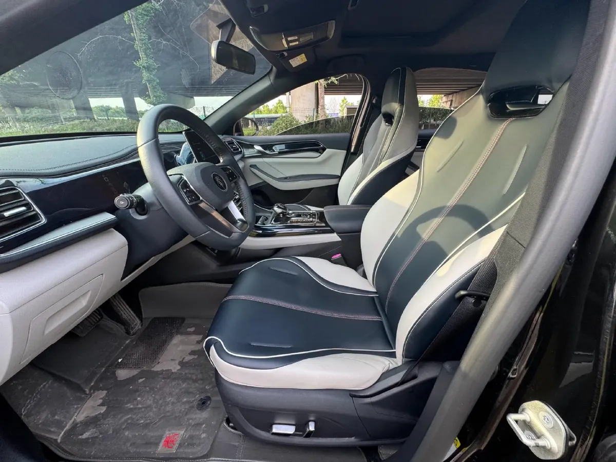 2021 Haval F7 1.5T 169HP L4 7DCT,autocango,china used car exporter,china ev exporter,chinese used car exporter,chinese used ev exporter