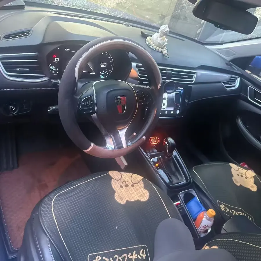 2019 Roewe i5 1.5T 169HP L4 7DCT,autocango,china used car exporter,china ev exporter,chinese used car exporter,chinese used ev exporter