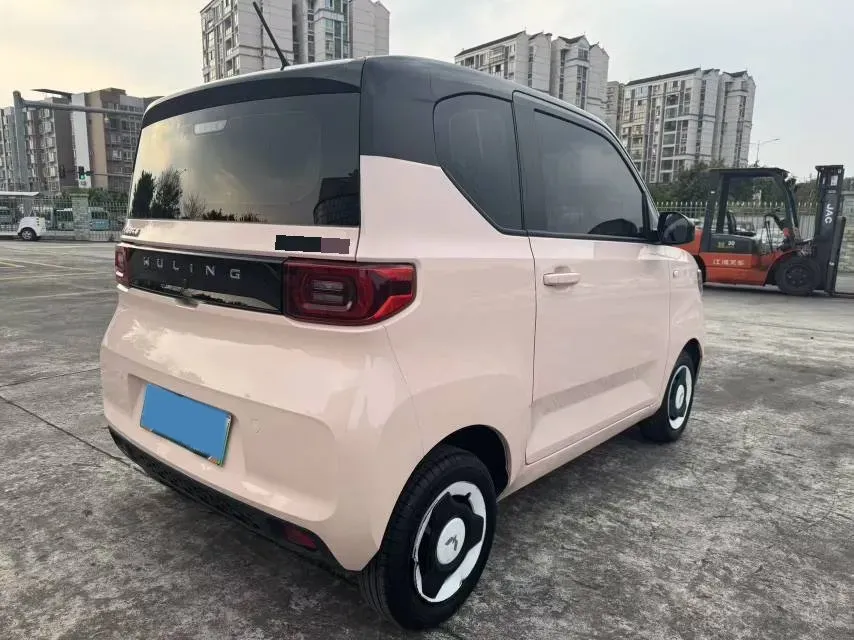 2022 WuLing HongGuang MINI EV BEV 13.8KWH,autocango,china used car exporter,china ev exporter,chinese used car exporter,chinese used ev exporter