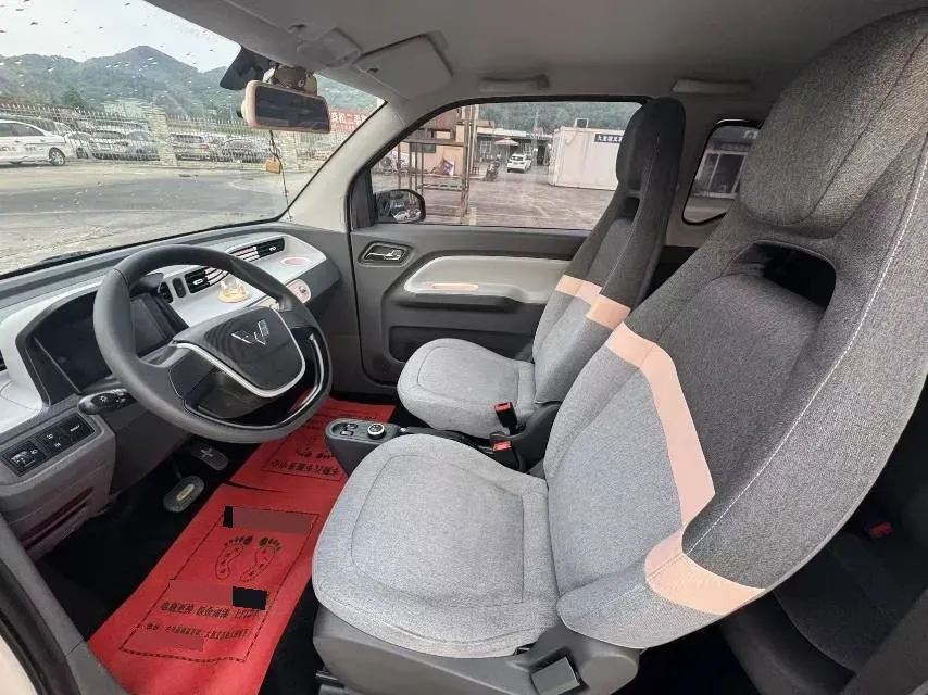 2022 WuLing HongGuang MINI EV BEV 13.8KWH,autocango,china used car exporter,china ev exporter,chinese used car exporter,chinese used ev exporter