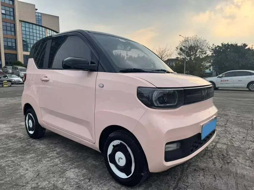 2022 WuLing HongGuang MINI EV BEV 13.8KWH,autocango,china used car exporter,china ev exporter,chinese used car exporter,chinese used ev exporter
