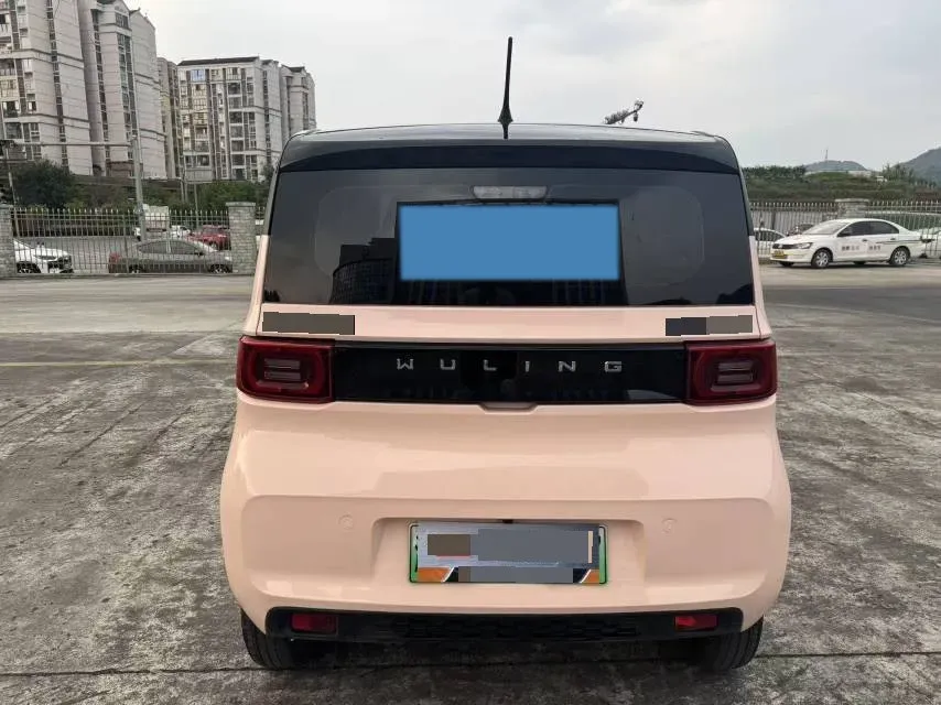 2022 WuLing HongGuang MINI EV BEV 13.8KWH,autocango,china used car exporter,china ev exporter,chinese used car exporter,chinese used ev exporter