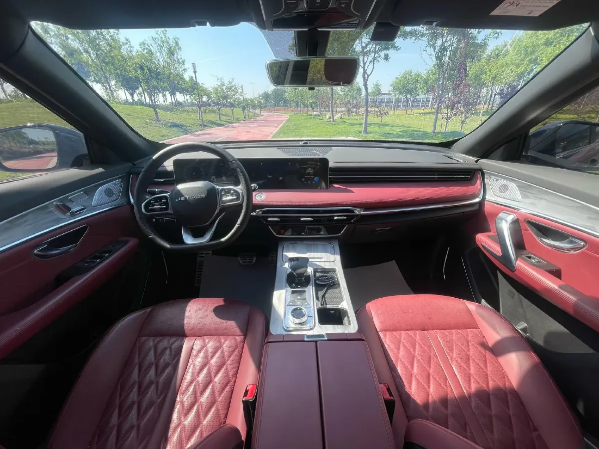 2023 Jetour X70 Plus 1.6T 197HP L4 7DCT,autocango,china used car exporter,china ev exporter,chinese used car exporter,chinese used ev exporter
