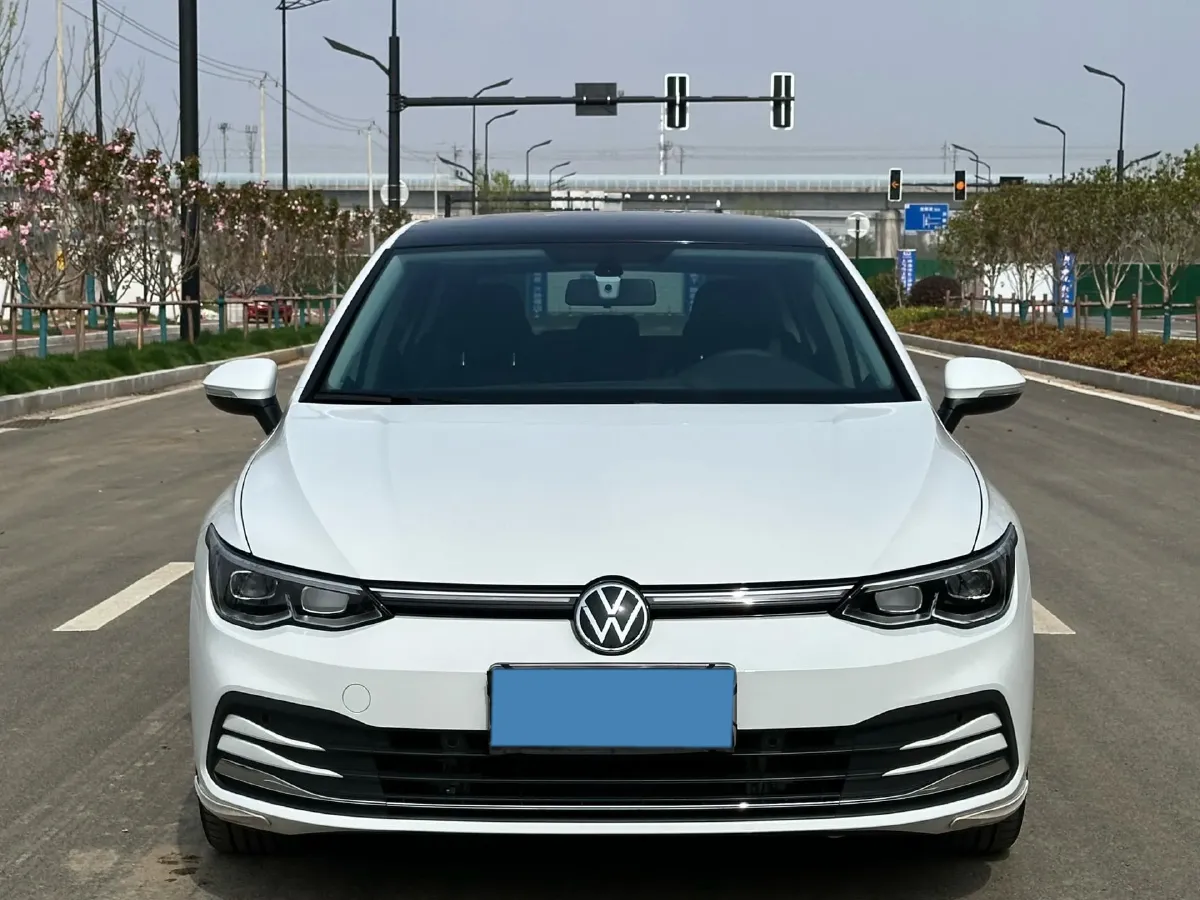 2023 Volkswagen Golf 1.4T 150HP L4 7DCT,autocango,china used car exporter,china ev exporter,chinese used car exporter,chinese used ev exporter