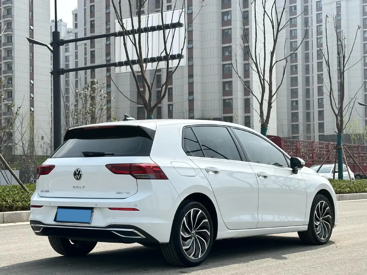 2023 Volkswagen Golf 1.4T 150HP L4 7DCT,autocango,china used car exporter,china ev exporter,chinese used car exporter,chinese used ev exporter