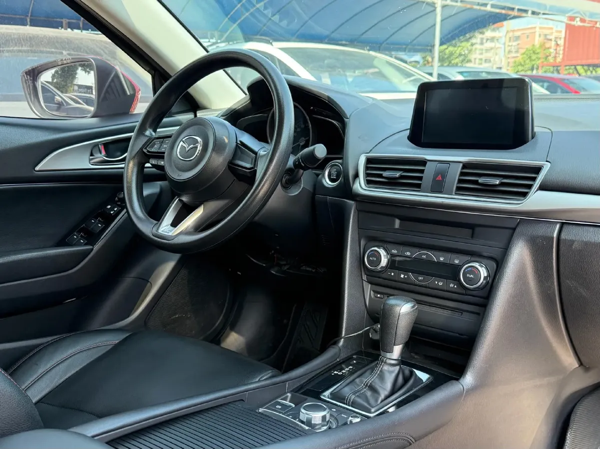 2017 Mazda 3 Axela 1.5L 117HP L4 6AT,autocango,china used car exporter,china ev exporter,chinese used car exporter,chinese used ev exporter