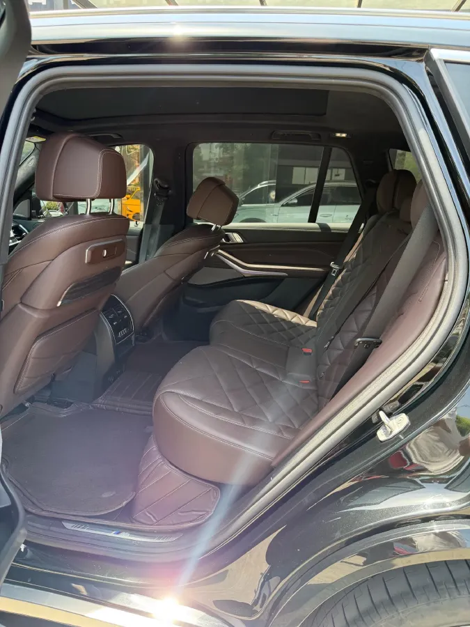 2023 BMW X5 3.0T 381HP L6 8AT,autocango,china used car exporter,china ev exporter,chinese used car exporter,chinese used ev exporter