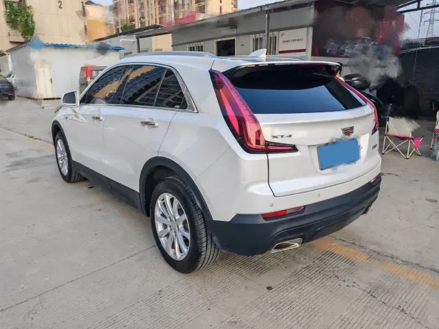 2021 Cadillac XT4 2.0T 237HP L4 9AT,autocango,china used car exporter,china ev exporter,chinese used car exporter,chinese used ev exporter