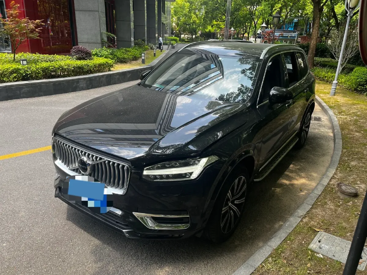 2020 Volvo XC90 2.0T 310HP L4 8AT,autocango,china used car exporter,china ev exporter,chinese used car exporter,chinese used ev exporter