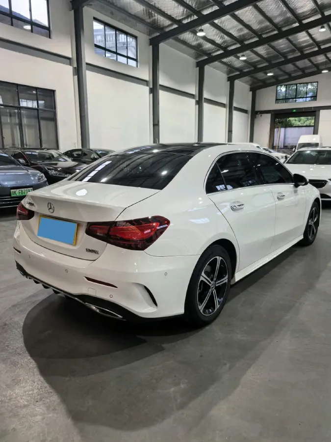 2024 Mercedes-Benz A Class 1.3T 163HP L4 7DCT,autocango,china used car exporter,china ev exporter,chinese used car exporter,chinese used ev exporter