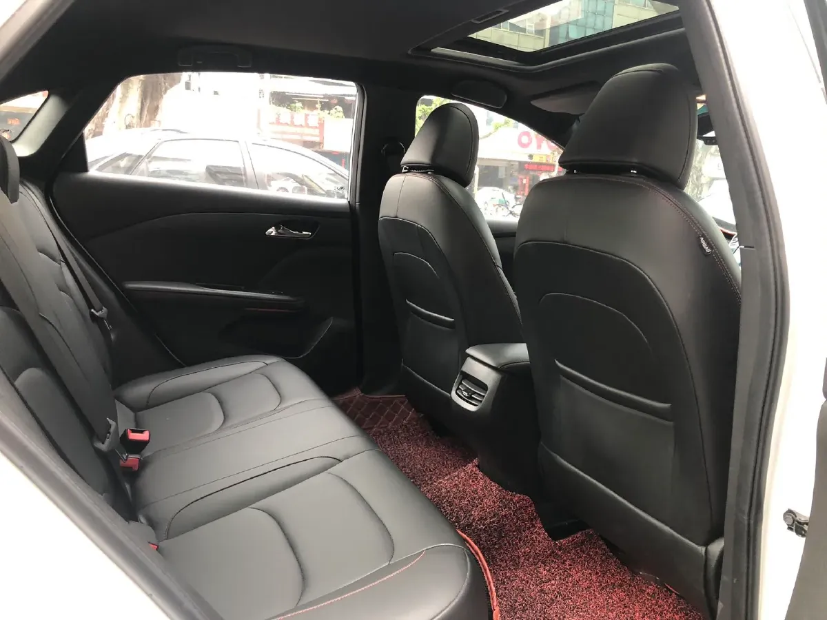 2019 Chevrolet Monza 1.3T 163HP L3 6AT,autocango,china used car exporter,china ev exporter,chinese used car exporter,chinese used ev exporter