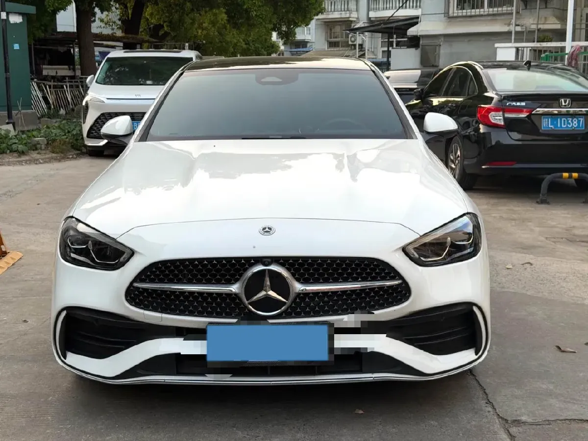 2024 Mercedes-Benz C Class 1.5T 204HP L4 9AT,autocango,china used car exporter,china ev exporter,chinese used car exporter,chinese used ev exporter